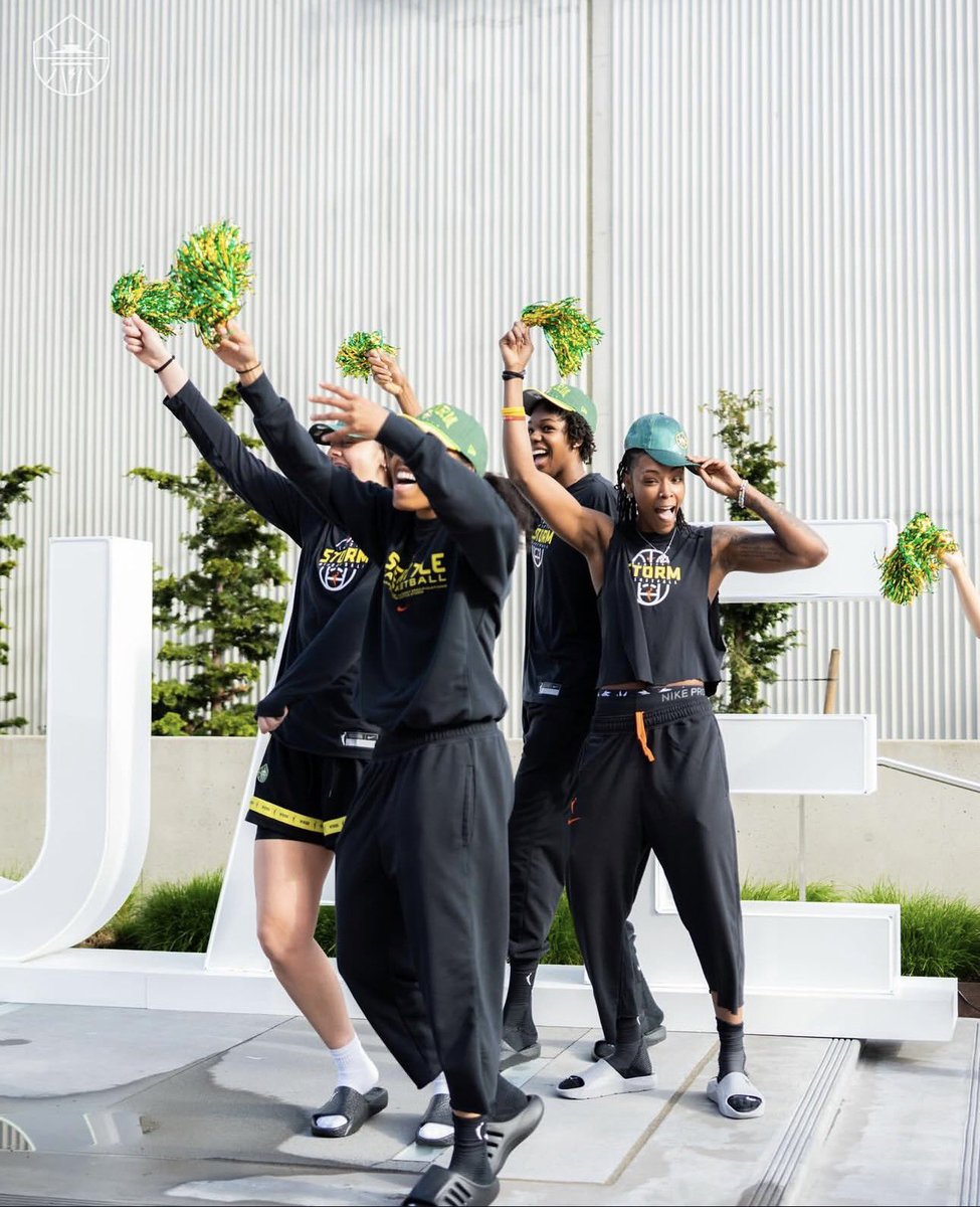 HORPEYHEMI tweet media