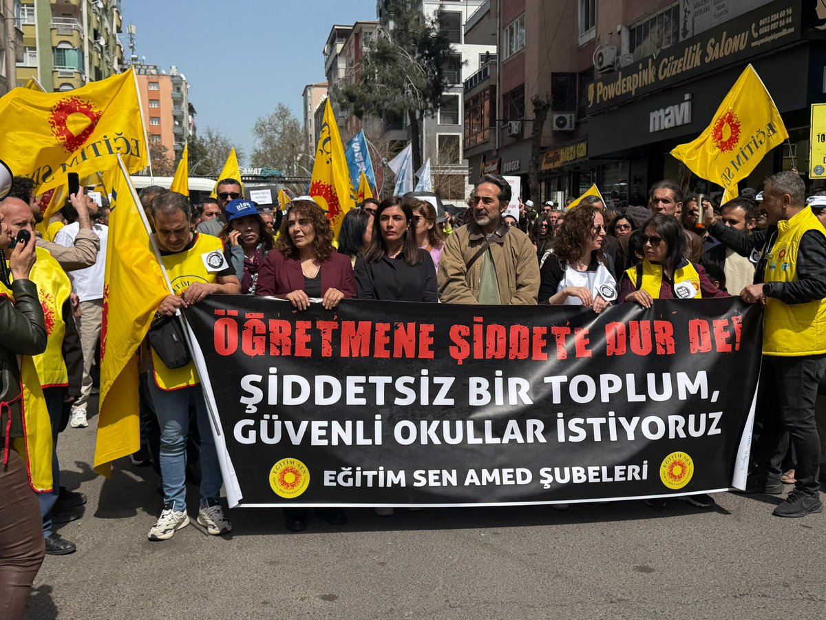 Ruçem Vefa Elyakut tweet media