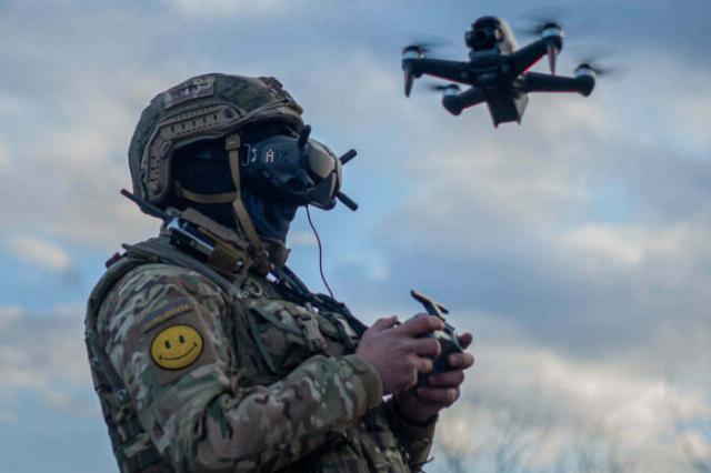 TurkishMinuteTM's tweet image. #Russia has threatened companies supporting #Ukraine’s drone production by publishing their addresses and warning of “unpredictable consequences,” with two firms in #Turkey also named among potential targets.