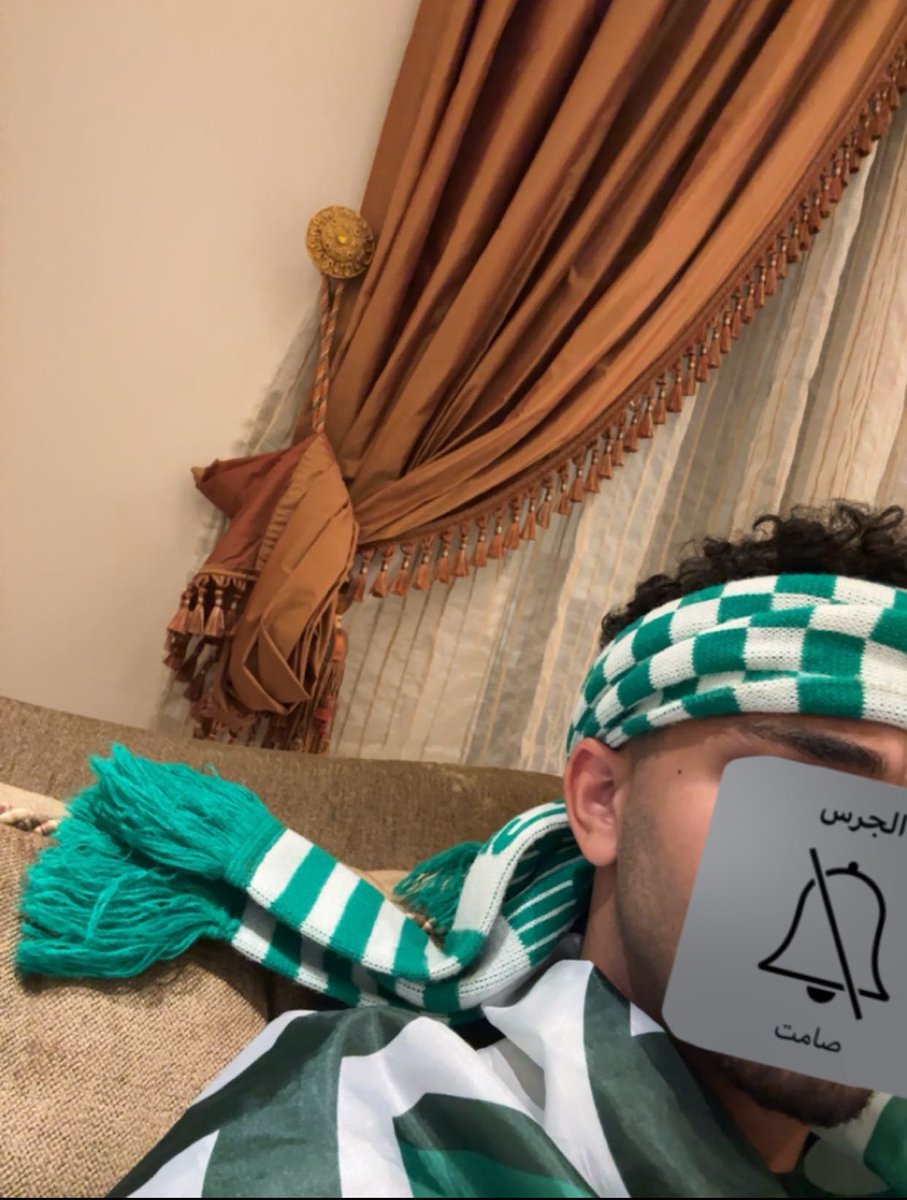 ابو لورا tweet media