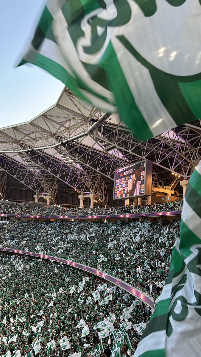 ابو لورا tweet media