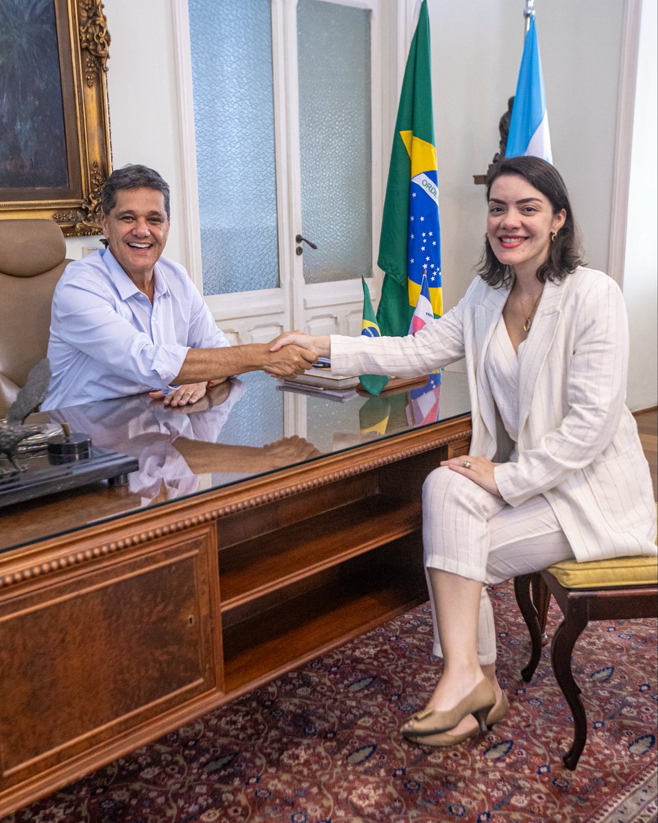 Convidei a advogada Marcela Bussinguer para ser a secretária de Estado de Direitos Humanos. Doutora em Direitos e Garantias Fundamentais pela FDV, vai dar sequência ao trabalho da ex-secretária Nara Borgo, a quem agradeço e desejo sucesso na caminhada.