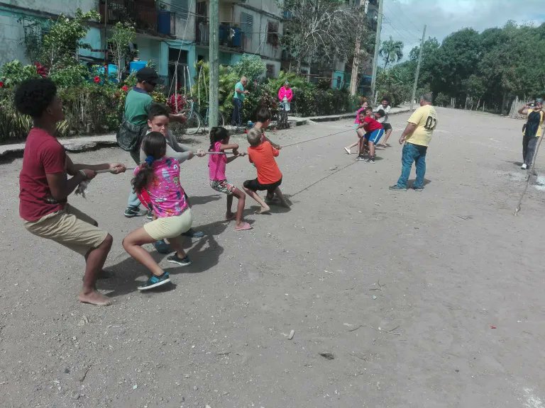 Diversas actividades de recreación sana que involucran a todas las  entidades se han previsto en Vertientes en la semana de receso docente-  educativo  y  en ocasión de conmemorarse el 65 aniversario de los  sucesos de playa Girón