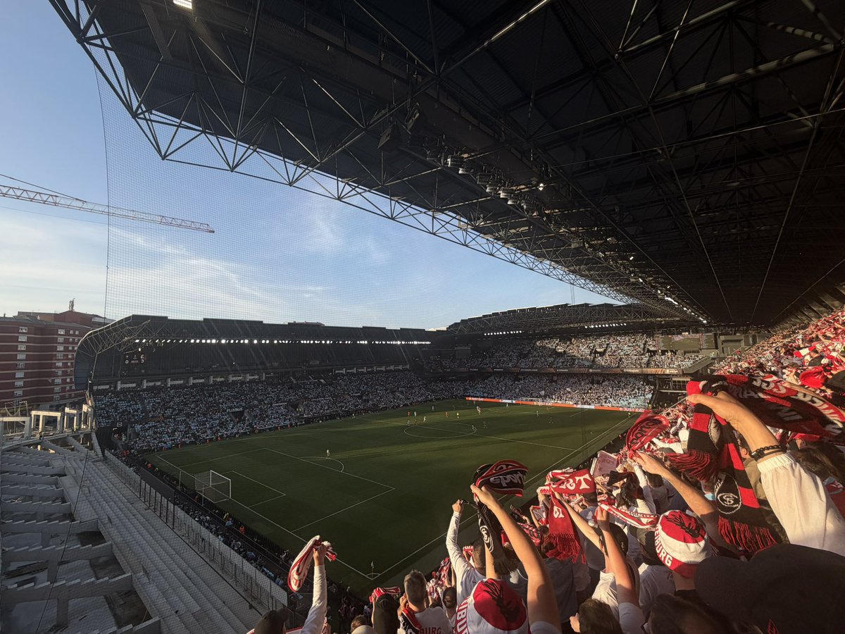 #TK17 || ⚪️🔴 || tweet media