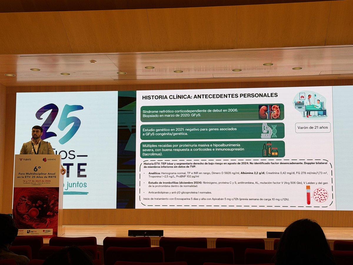 CordobaETV's tweet photo. Nuestros residentes de Medicina Interna del @HUReinaSofia presentando sus casos clínicos en el concurso del 6º Foro de #ETV #RIETE en Zaragoza. Enhorabuena a los dos por su trabajo‼️ https://t.co/hzWu6C1x1u