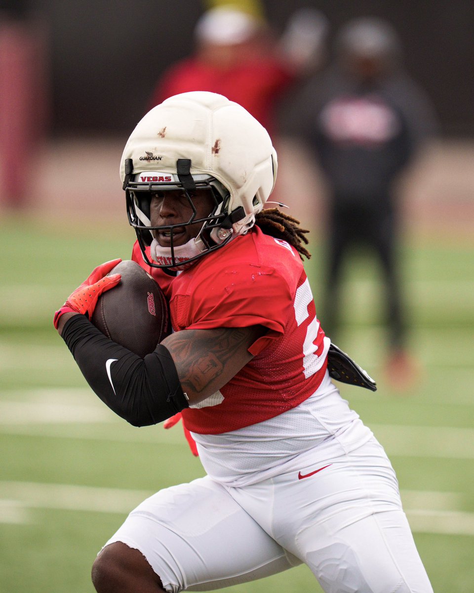 UNLV Football tweet media