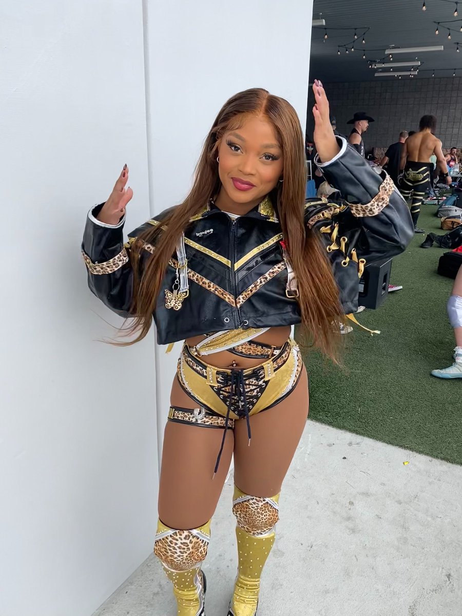 maya world 🤩 tweet media