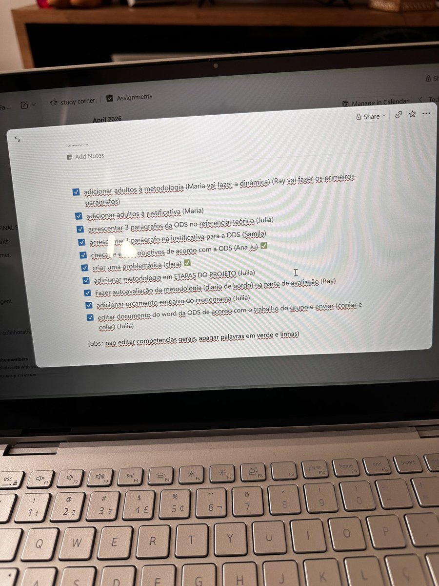 ailu !! #collegetwt tweet media