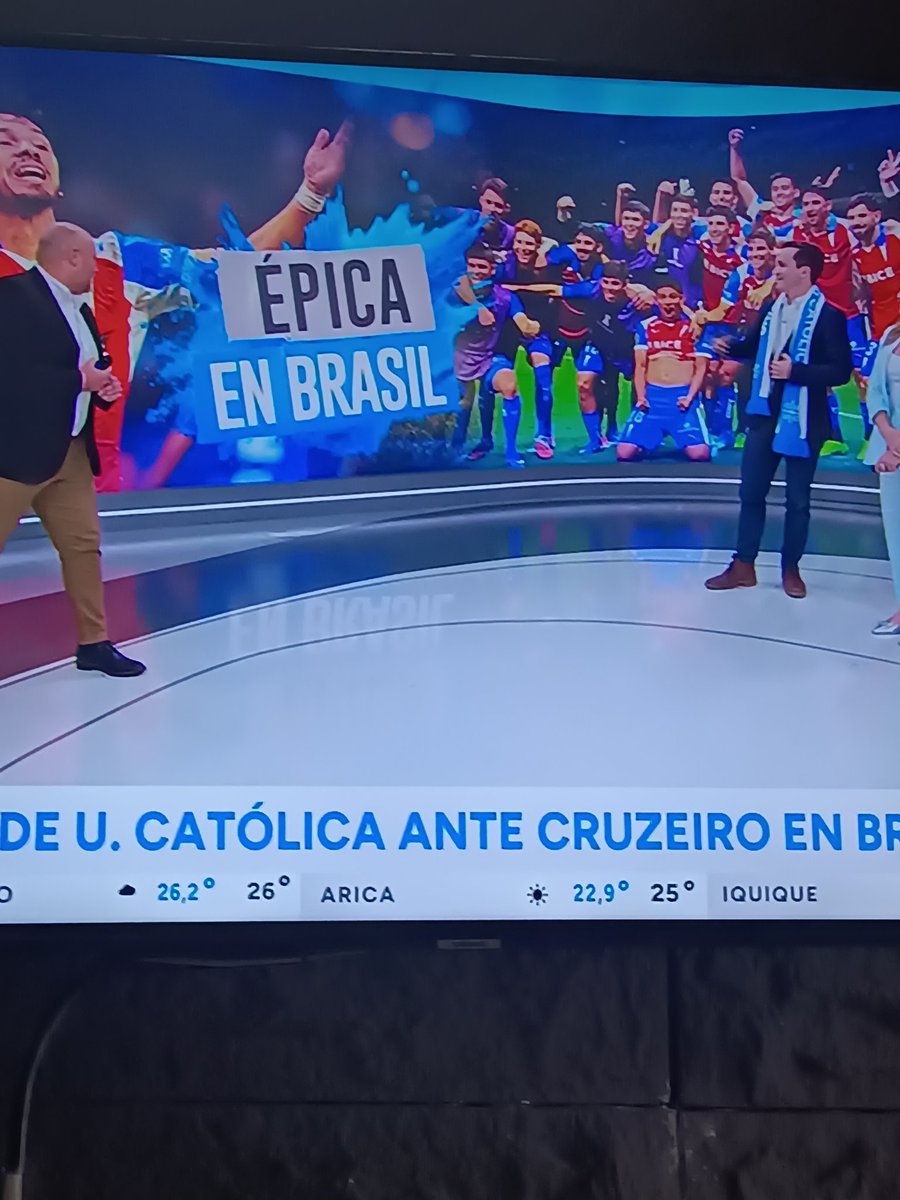 callitagonza's tweet photo. Por fin llegó el mejor momento del noticiario @24HorasTVN @lacatolicacl 💞❤️😊🤗 #AndresVial https://t.co/Fzrguc8p3T