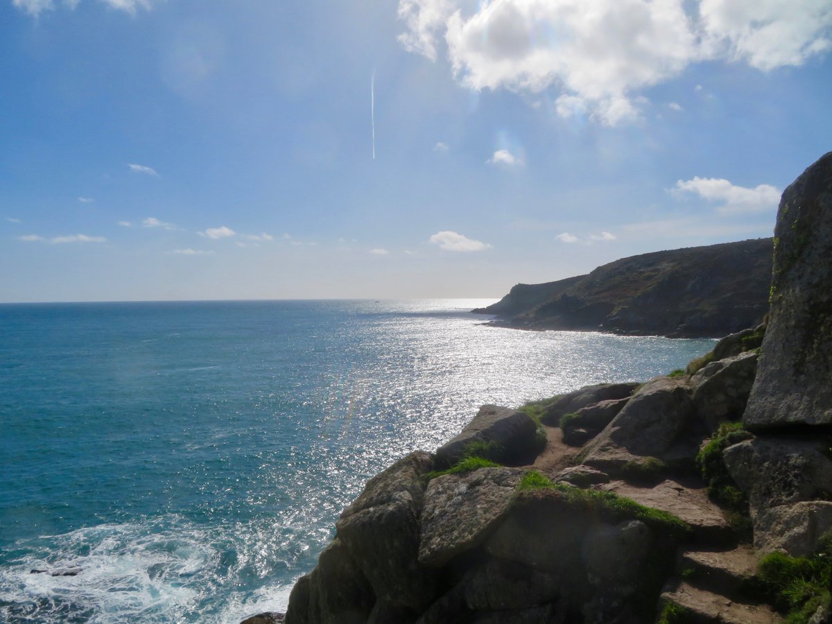 bakrim2000's tweet image. From my walk by coast!
#walking👣 #cornwall