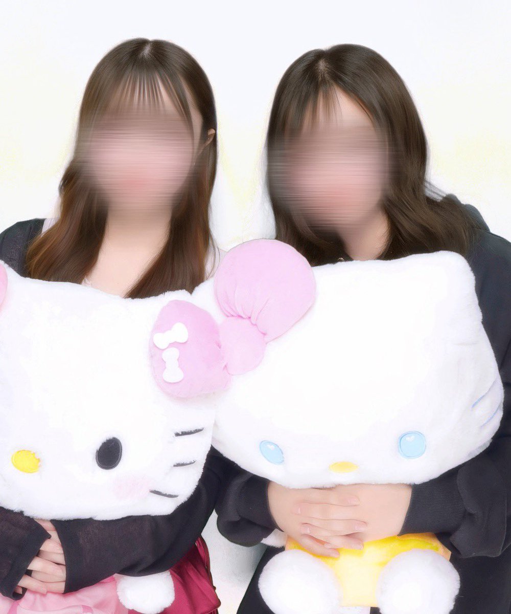 __ya6x's tweet photo. 遅くにゲーセン行ってふたりともキティちゃんとったの𛰙᭜𖫴𖫰𖫱𖫳𖫲𖫲𖫳𖫴𖫰𖫱꛰ ᭜𖫴𖫰𖫱𖫳𖫲𖫲𖫳𖫴𖫰𖫱꛰♥ https://t.co/iS6PNaoeUh
