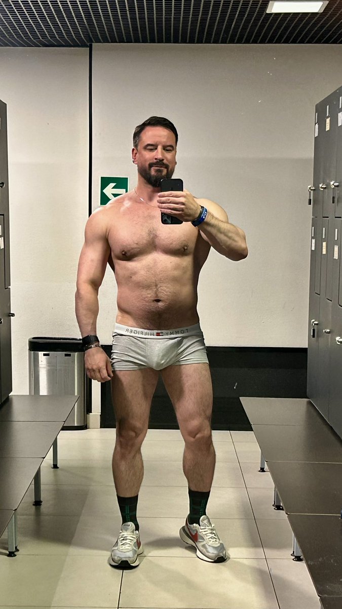 orleonchik's tweet image. #нюдсочетверг

 #flex #muscularman #athlete #man #boy #AthleteJoy #orleonchiklife #architect #stud