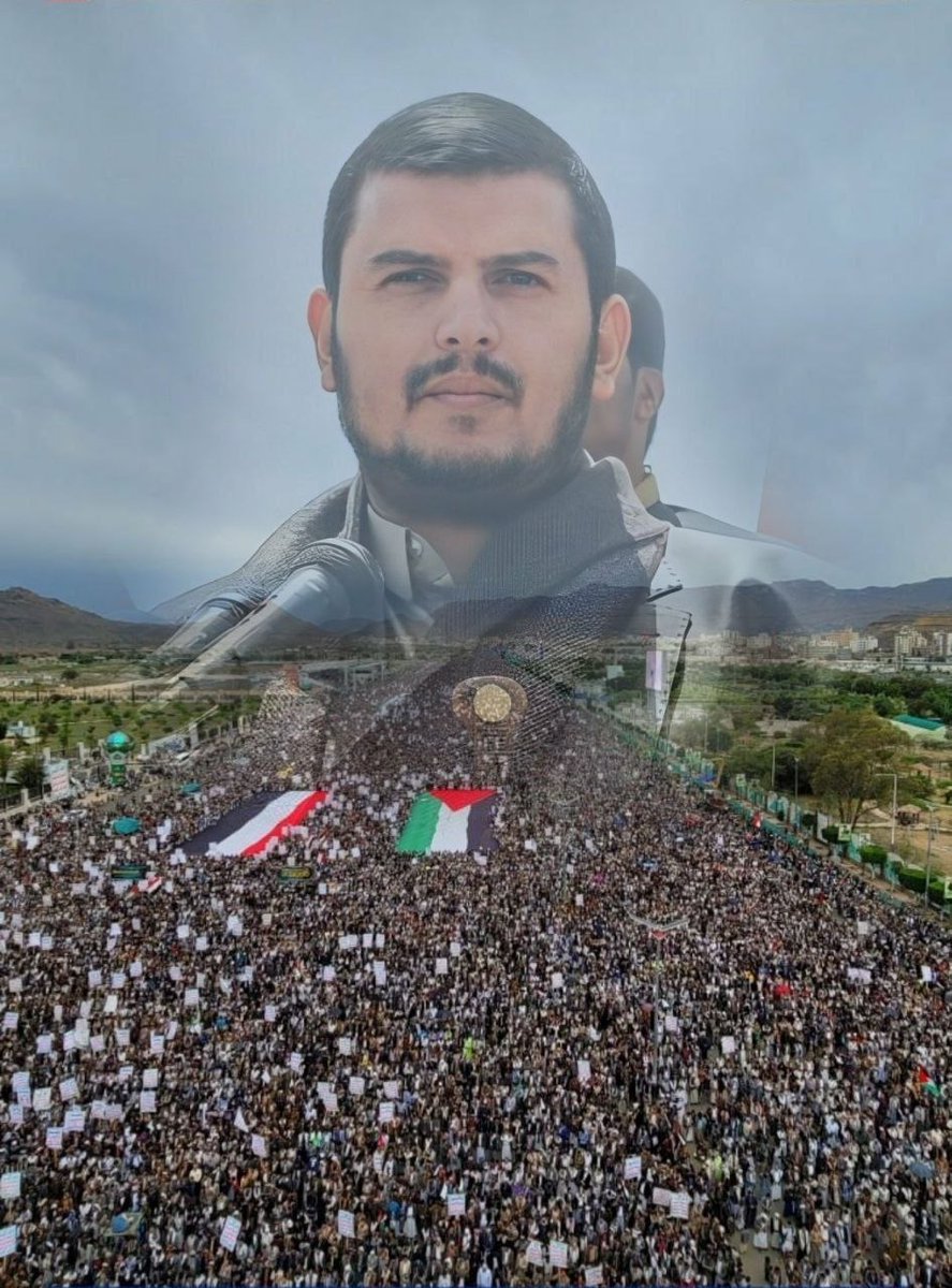 bdllhlh2219's tweet photo. جمعة مباركة ببركة قائدي وسيدي 💚يحفظه الله https://t.co/HZ39V6eOlZ