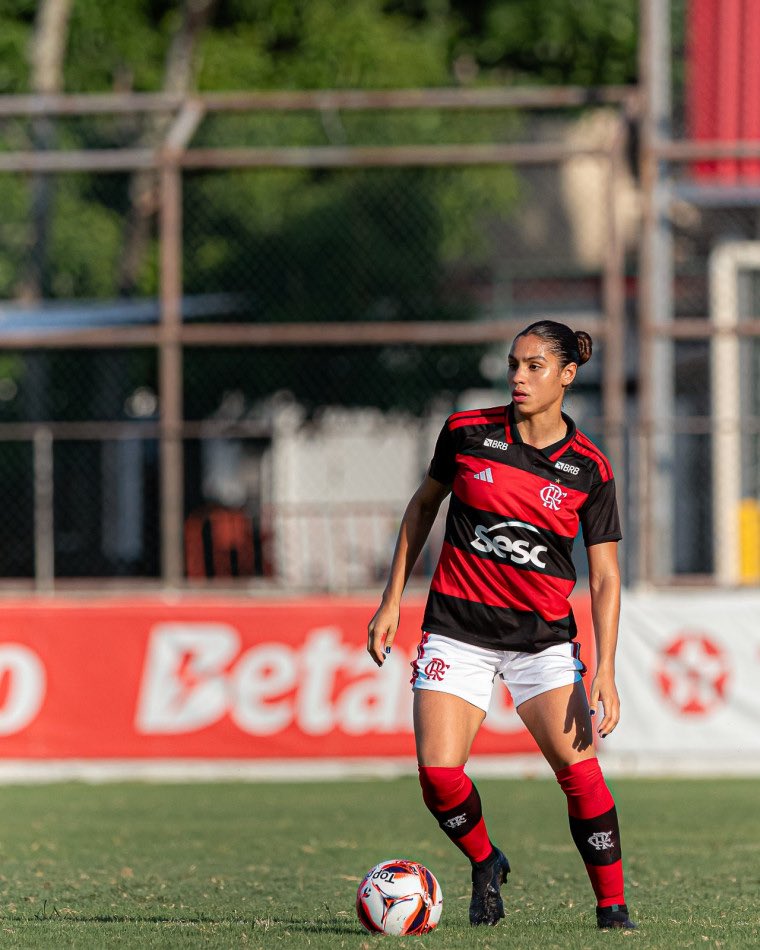 Mônica Alves tweet media