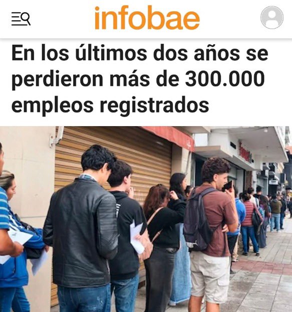 gabiestevezok's tweet photo. En dos años se perdieron 304.322 puestos de trabajo registrados, la gran mayoría en el sector privado. La precarización laboral no es un efecto colateral, es parte central de un plan que se vale de la destrucción del empleo y del salario para que unos pocos aumenten sus ganancias https://t.co/QqKof2ZRCX