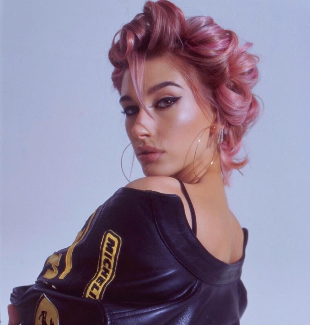 firou🤍 tweet media