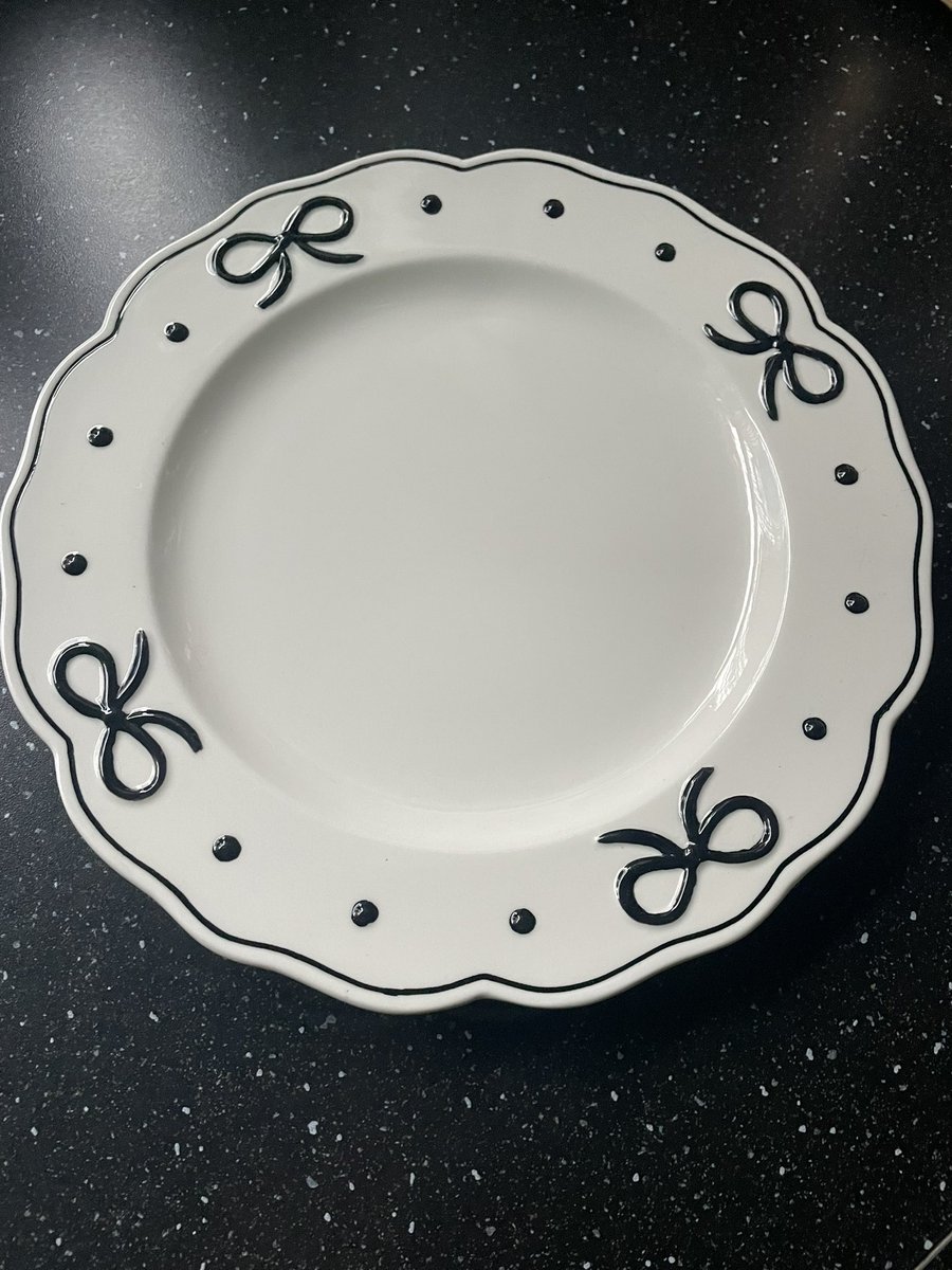 devereux1655's tweet image. Little bit of light therapy followed by a mini mid week dinner #therapy #meditation #dinner #crockery