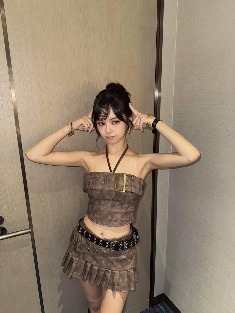 Salacious Sabina tweet media