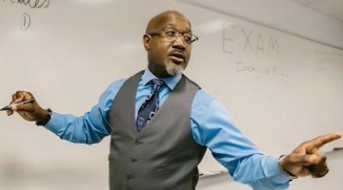 Hoska Thee Pharmacist.💊 tweet media