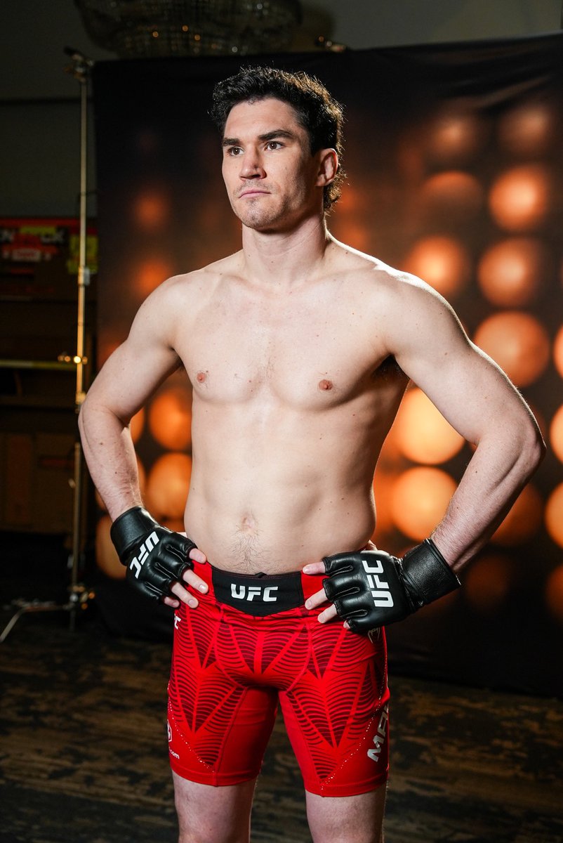 UFC Store tweet media