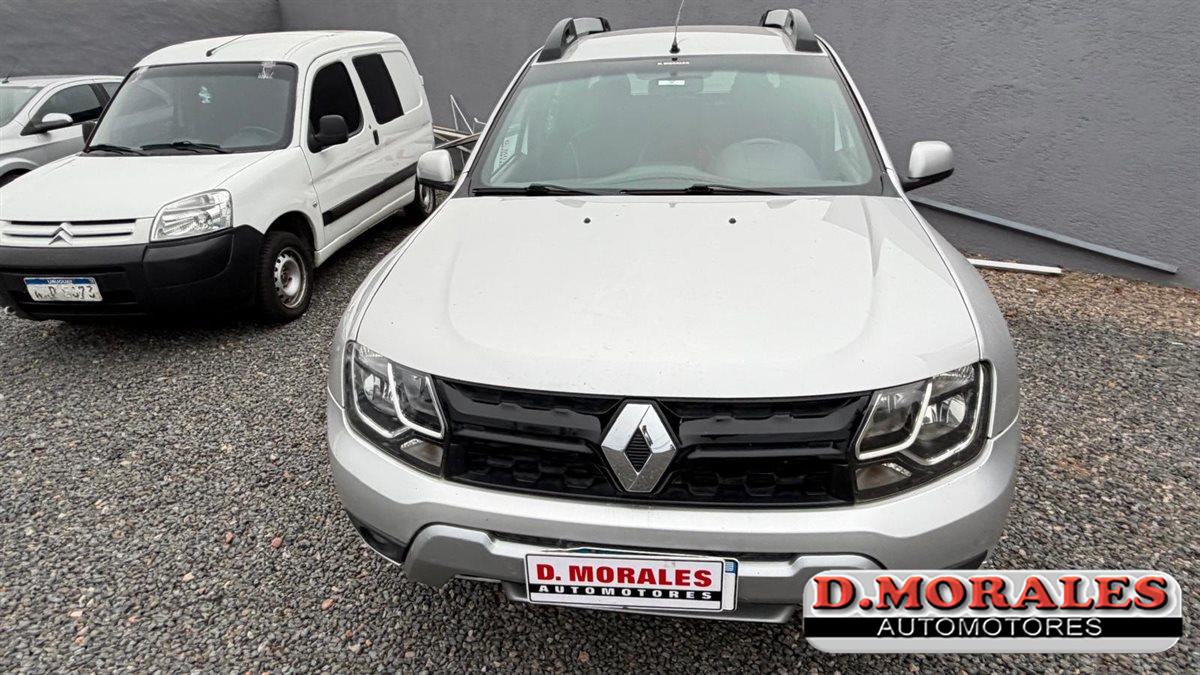 dmoralesauto's tweet photo. Renault Oroch dynamique Gris Plata 2.0 Año 2017 MUY BUEN ESTADO! 97.677 km USD 13.900. Aceptamos Permutas. Financiación Propia y Bancaria. Consultas al 4399 3172 / 099 690 807. WhatsApp 099 690 807 https://t.co/LiKvO0bYKc https://t.co/sS14cBtdL5
