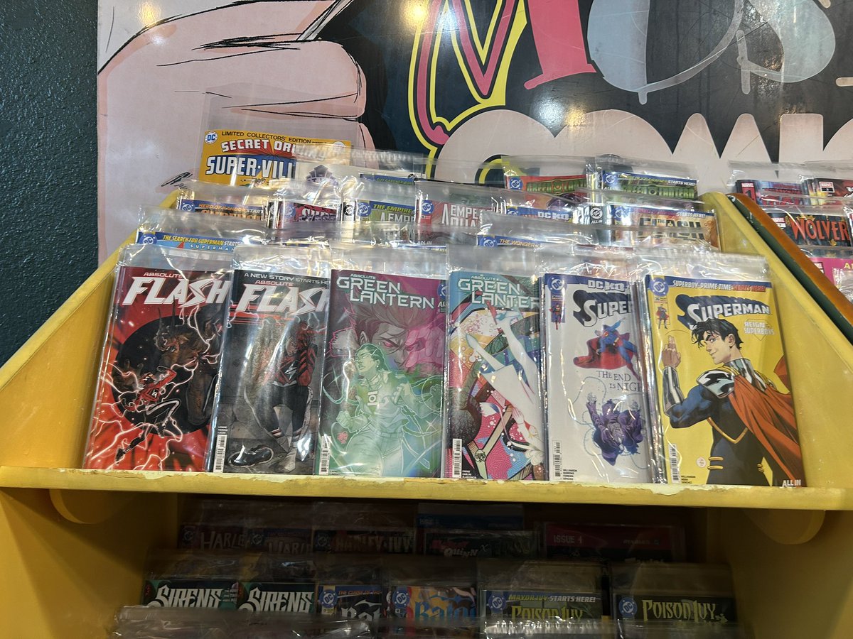 Mostly Comics tweet media