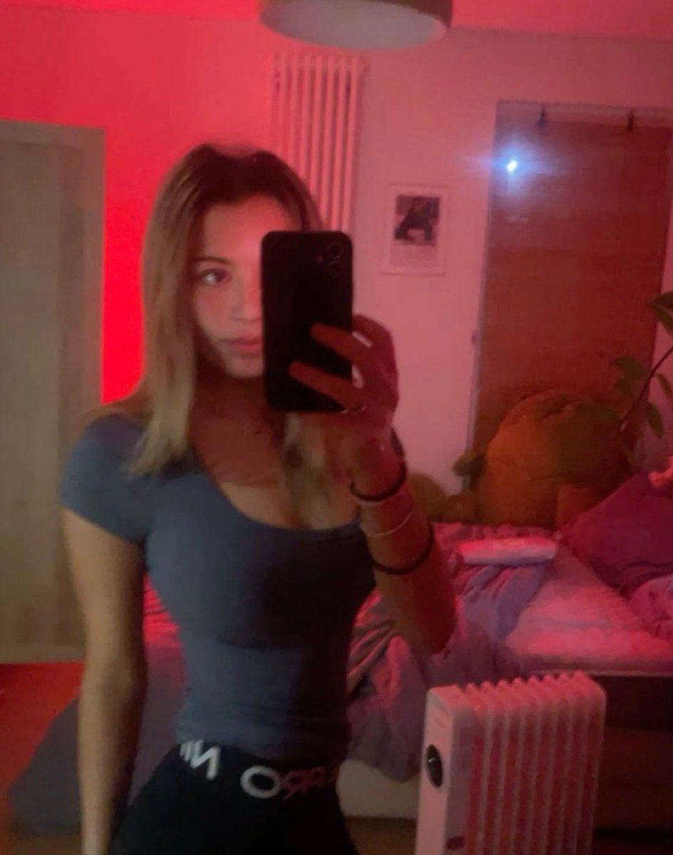 𝗔𝗹𝗶𝗰𝗶𝗮 tweet media