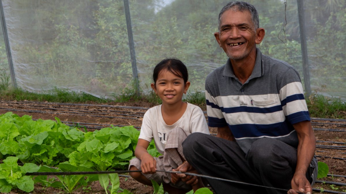 Heifer International tweet media
