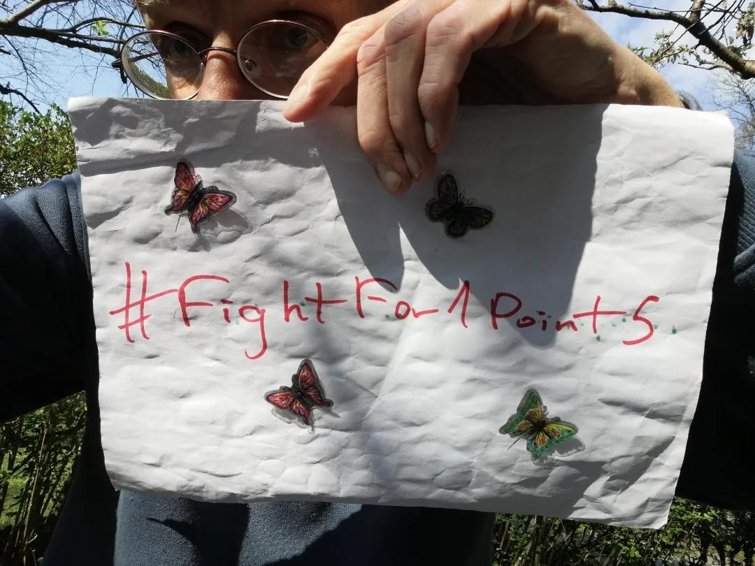 endelstamberg's tweet image. #ClimateStrike Week 342

#FightFor1Point5 Week 277

System change, not climate change! 
❤️ ☮️ 🌍 🌏 🌎 💧 🌳 🌱 🌿 🌺 🌼 🏵️ 🌻 🌞 🦋

#FreePalestine🇵🇸 #FreeCongo 🇨🇩 #FreeSudan🇸🇩 #FreeYemen🇾🇪 #freearmenia🇦🇲  #ClimateActionNow #EndClimateImperialism #twiff #FFFMapSolidarity