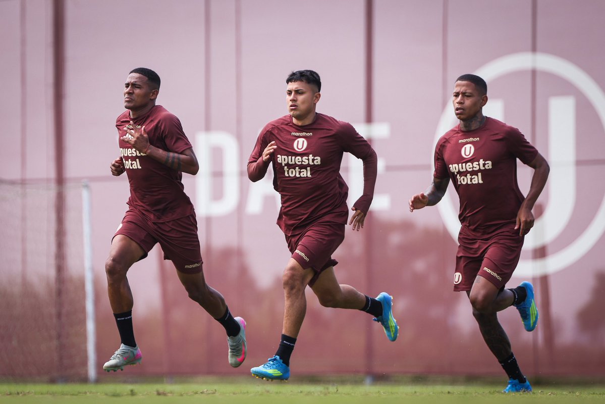 Universitario tweet media