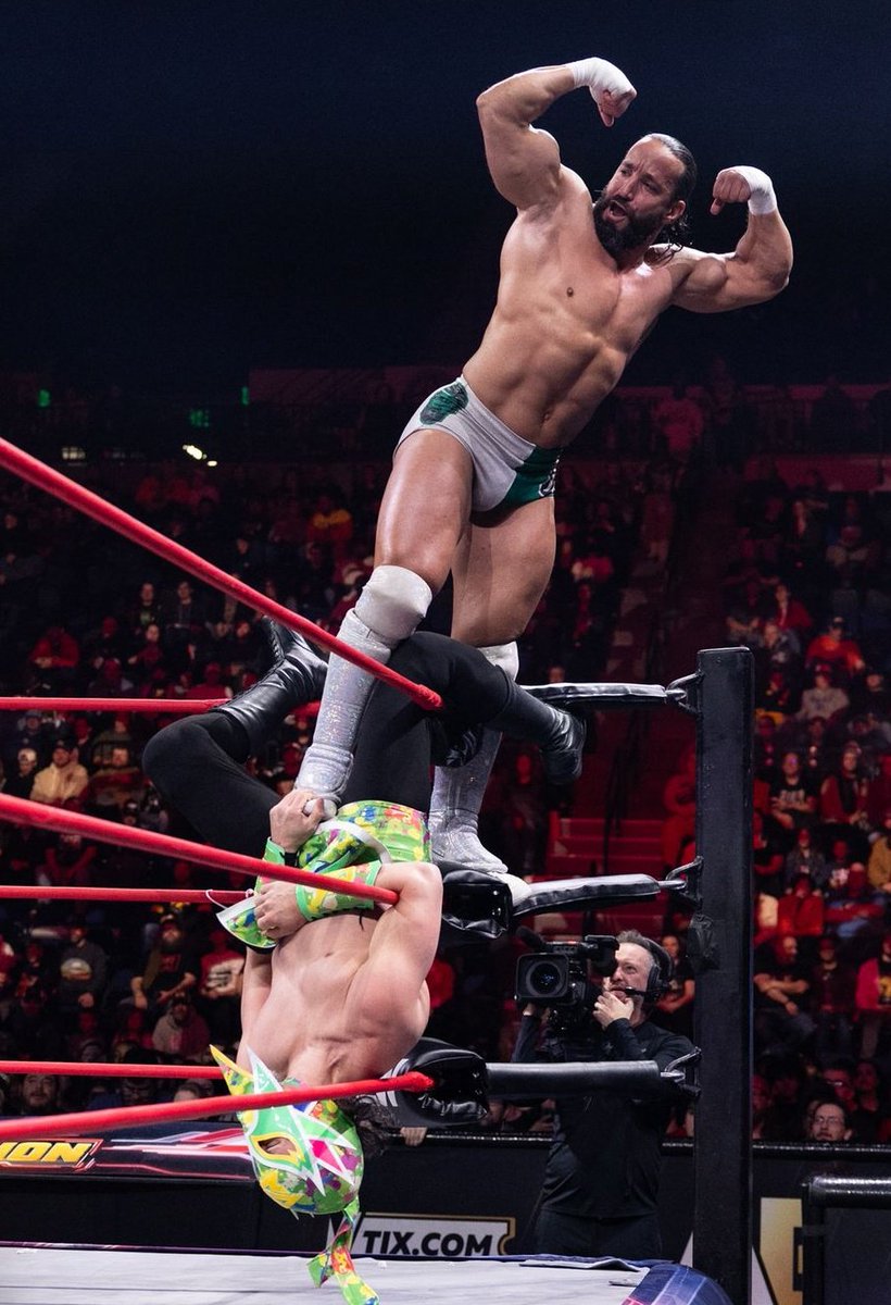 Wresadam tweet media