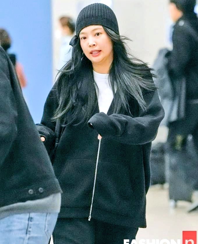 ⋆｡‧˚ʚ🍓ɞ˚‧｡⋆ tweet media