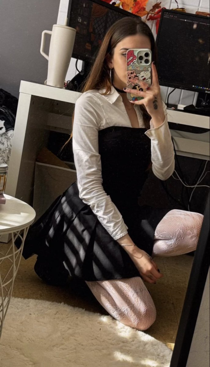 ༒✞𝒔𝒂𝒌𝒖𝒓𝒂𝒔𝒍𝒆𝒂𝒗𝒆𝒔༒✞ tweet media