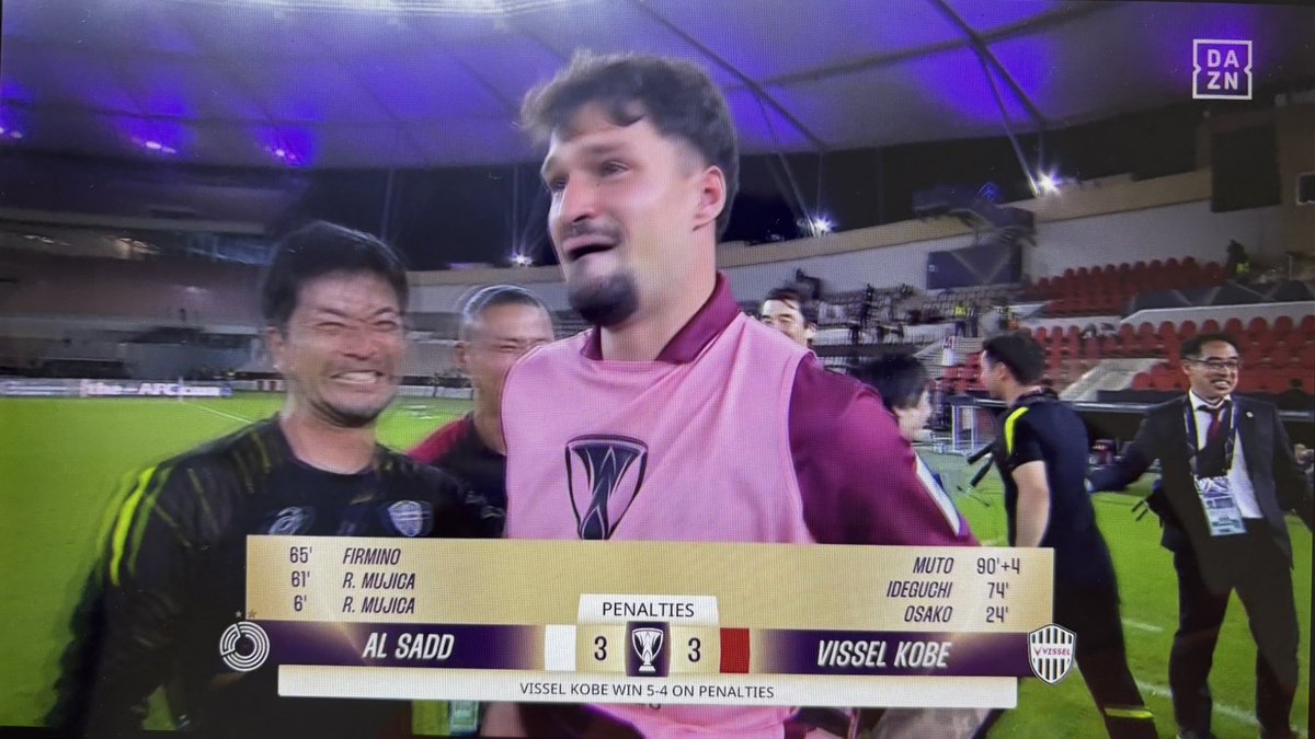 R♦️🐮 tweet media