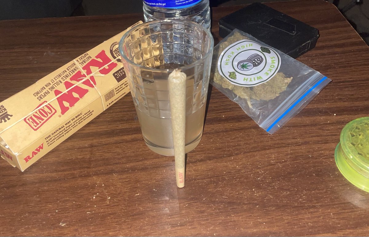 a meek thug tweet media