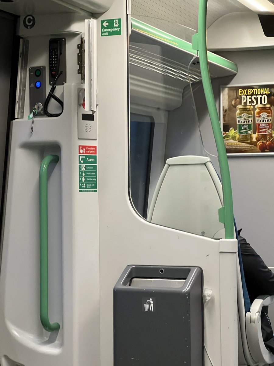 SimJJHol's tweet photo. @SouthernRailUK erm is the conductor meant to me sitting with her back to the open control panel??? 19.42 Brighton to Southampton https://t.co/2qCpqCxKc5