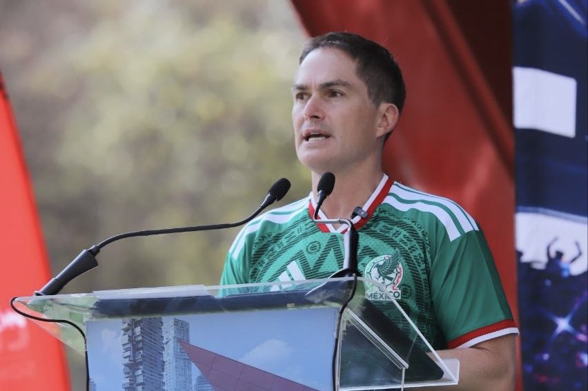 LopezCasarinJ's tweet image. El Mundial 2026 es una oportunidad histórica para proyectar a la Ciudad de México al mundo y detonar desarrollo con impacto real en la comunidad.

En coordinación con @carlosorvananos, trabajamos para que #SantaFe sea un referente turístico, económico y social, con más