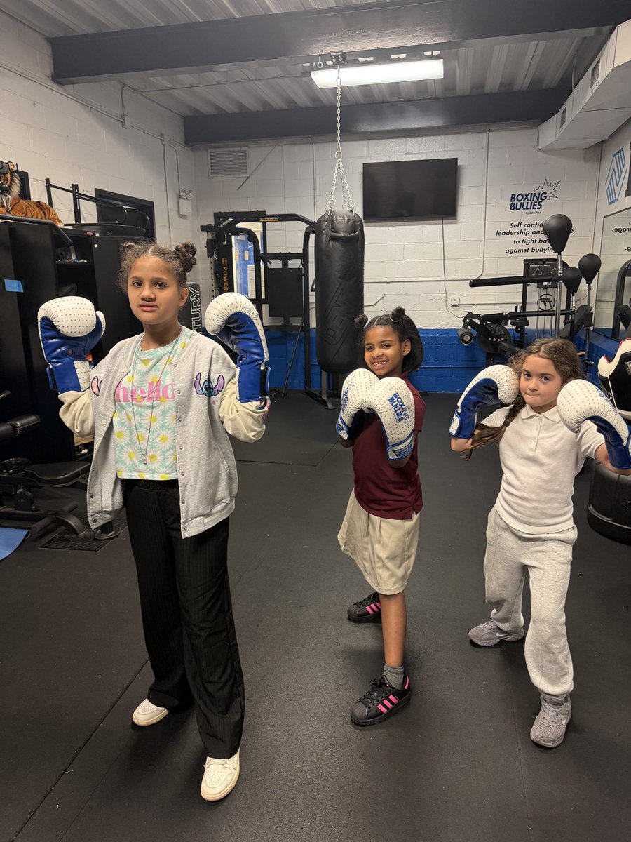 Boxingbullies's tweet photo. Checking in from our Kips Bay gym 💙

Every time we step in here it’s a reminder of what this is all about… giving kids a safe space to grow, build confidence, and become stronger in and out of the ring.

This is more than a gym. This is a home. 🥊

#boxingbullies https://t.co/BHhGCLfckA