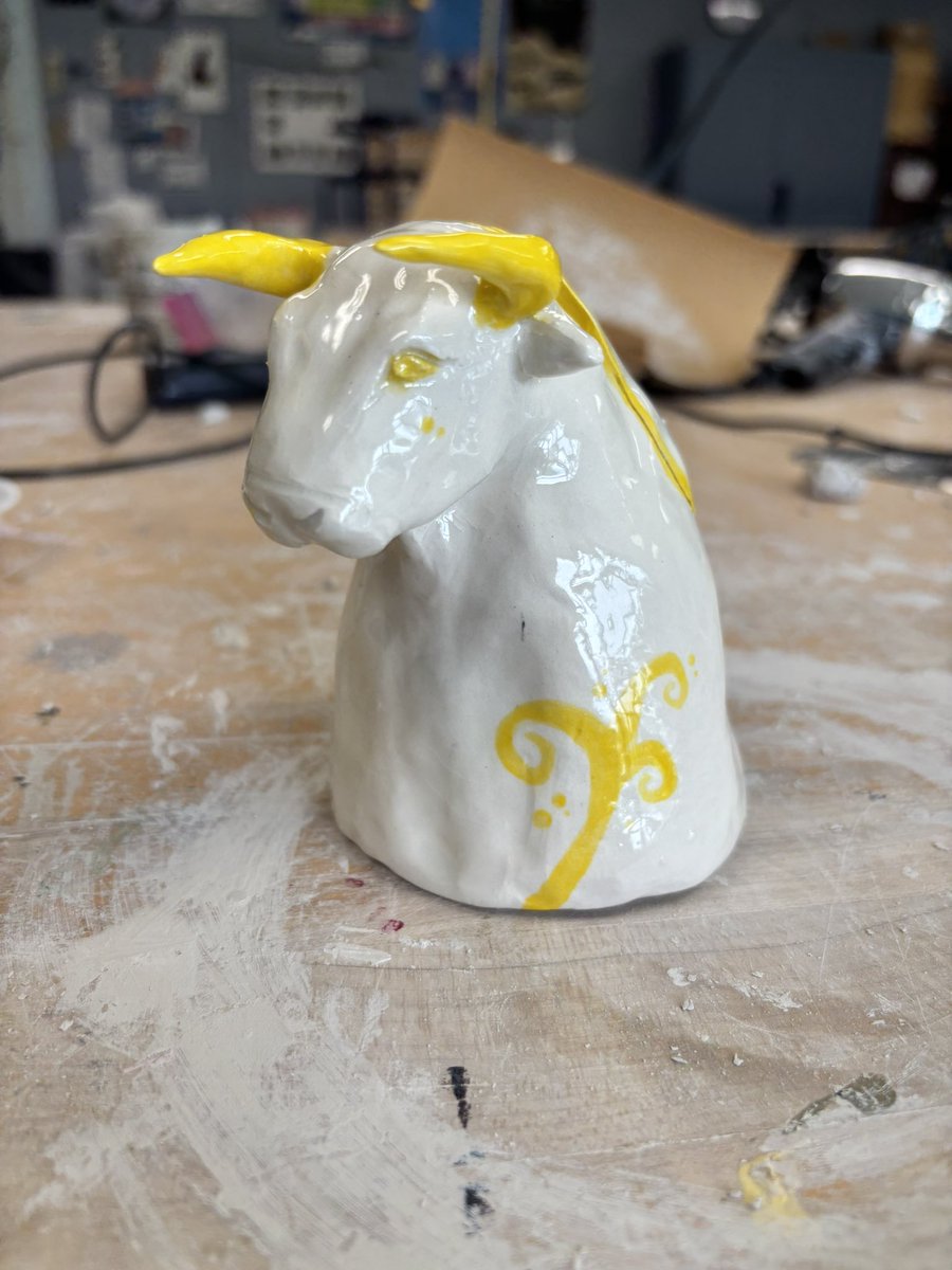 spaghetti dog 𐂯 tweet media