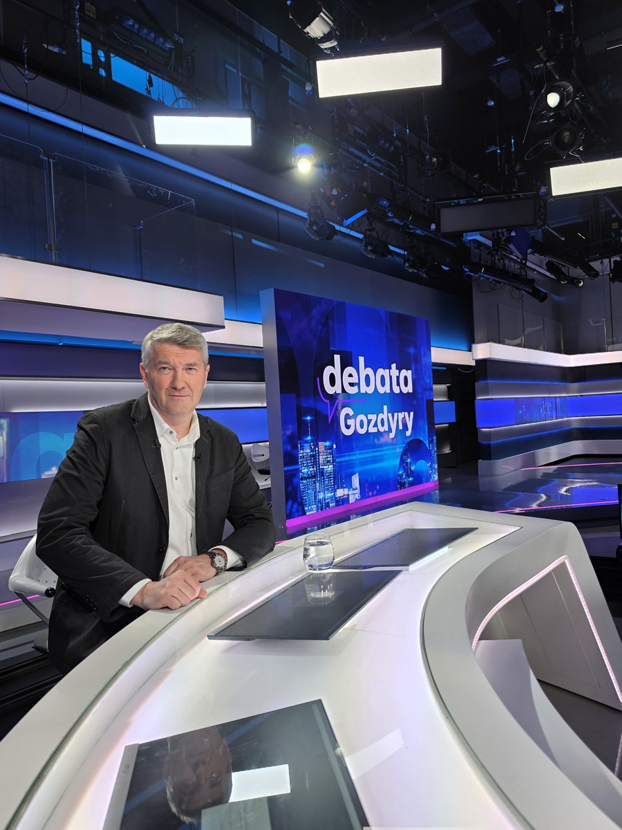 AGozdyra's tweet photo. #debatagozdyry
@marcinfalinski
@PolsatNewsPL https://t.co/23GeB8kLhC