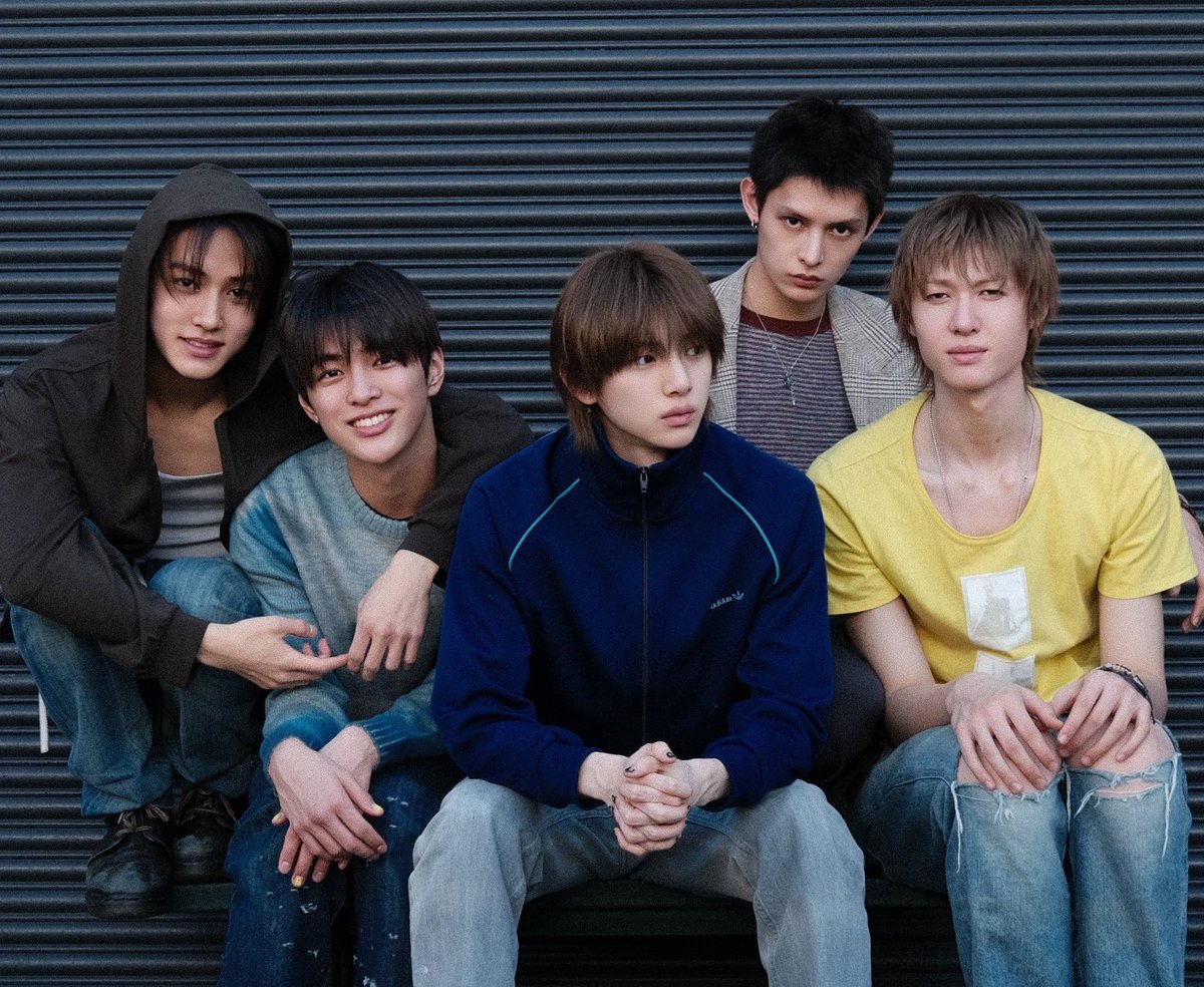 ZENITH ✶ tweet media