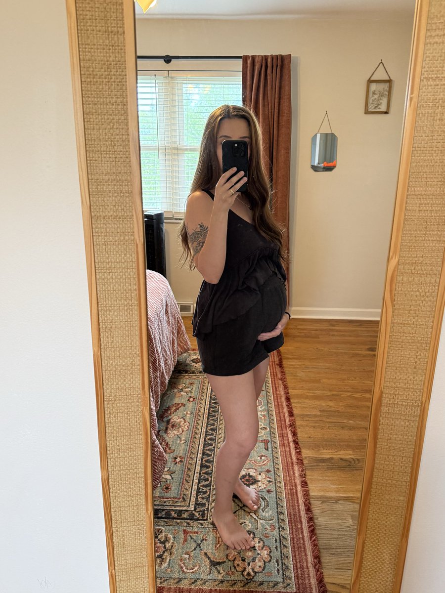 Mother of Waffles tweet media