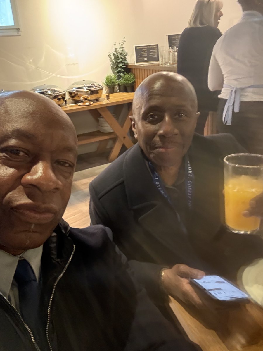 MEW1934's tweet image. With my key spar DH and my former Rangers colleague Derek Ferguson #grindneverstops #seeyouatthetop #letsgetit