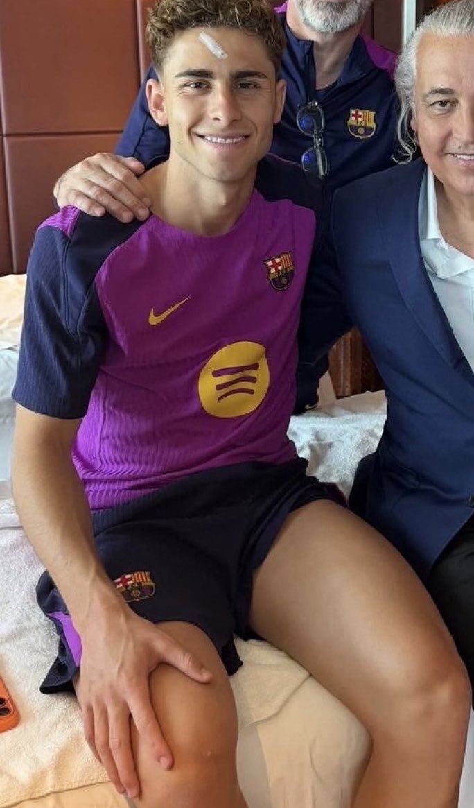 🇪🇸 tweet media