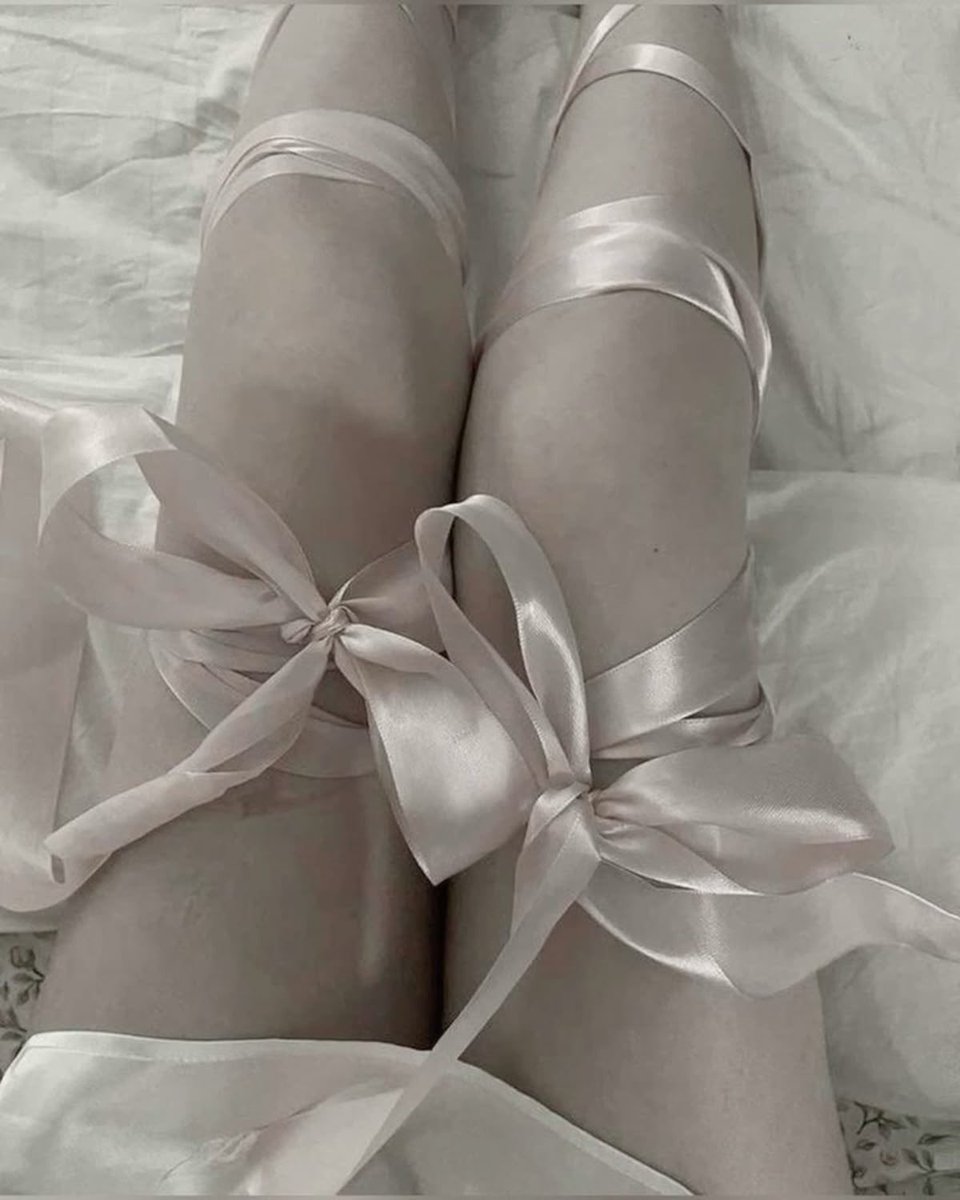 echo 🖤 tweet media