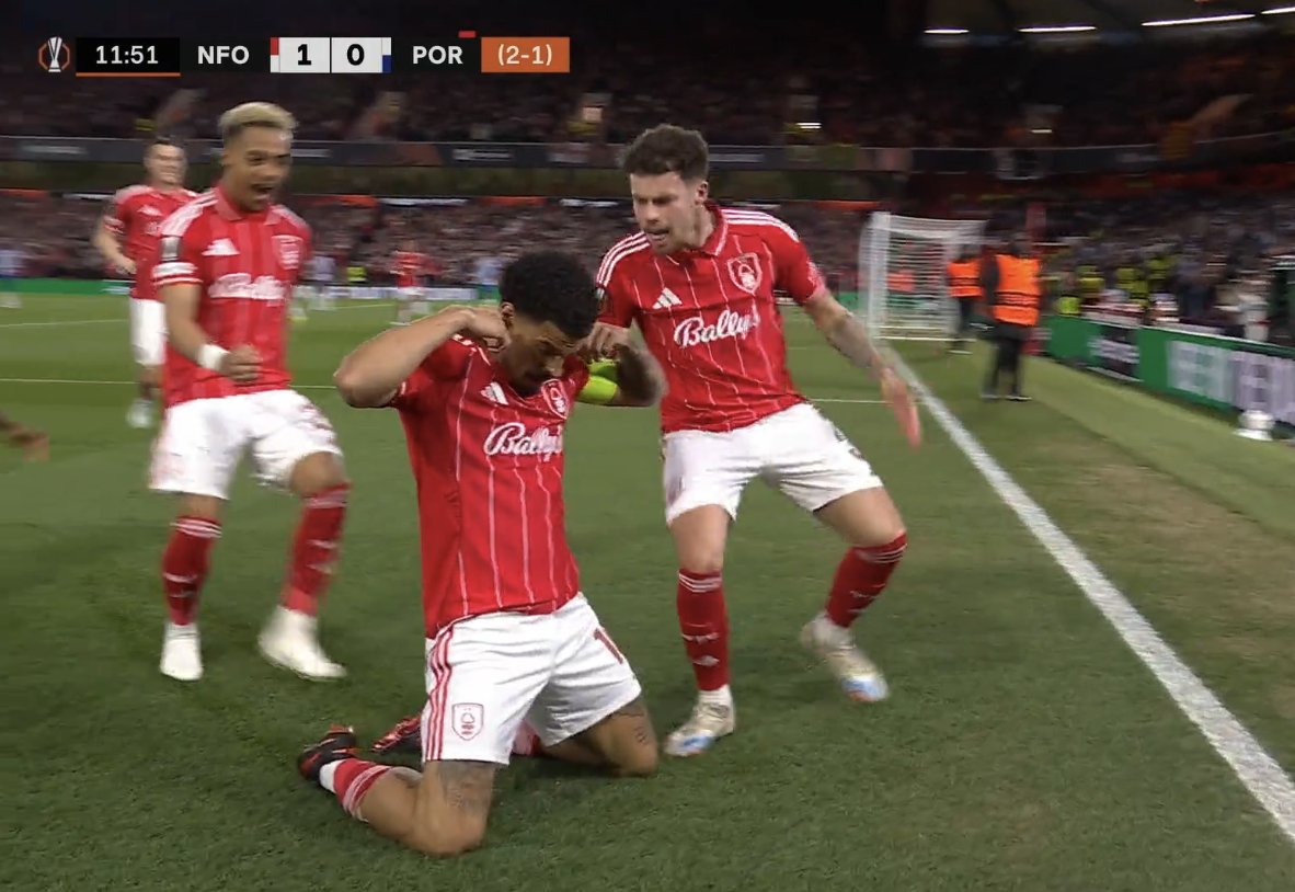 The Touchline | 𝐓 tweet media