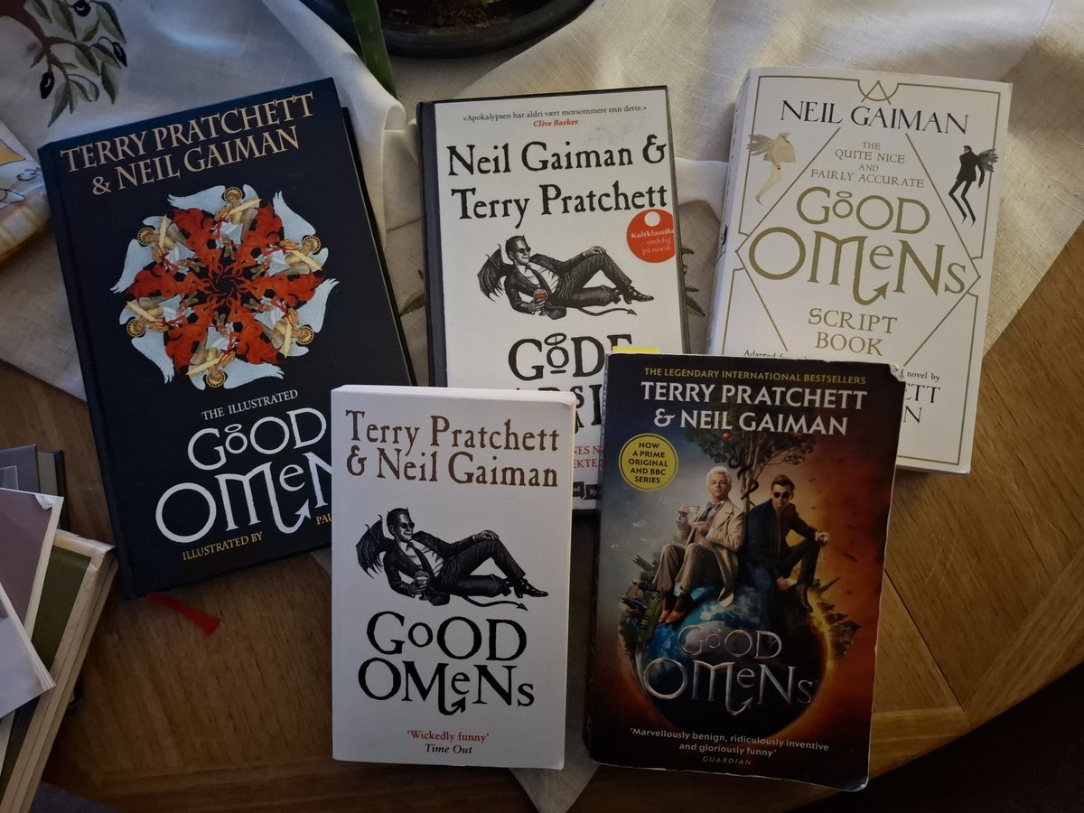 Apollo ☆ sees blue!! tweet media