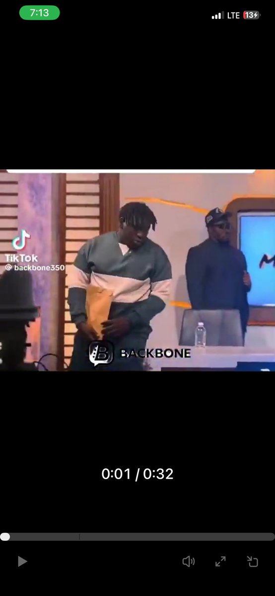 Sariki_Sylykon tweet media