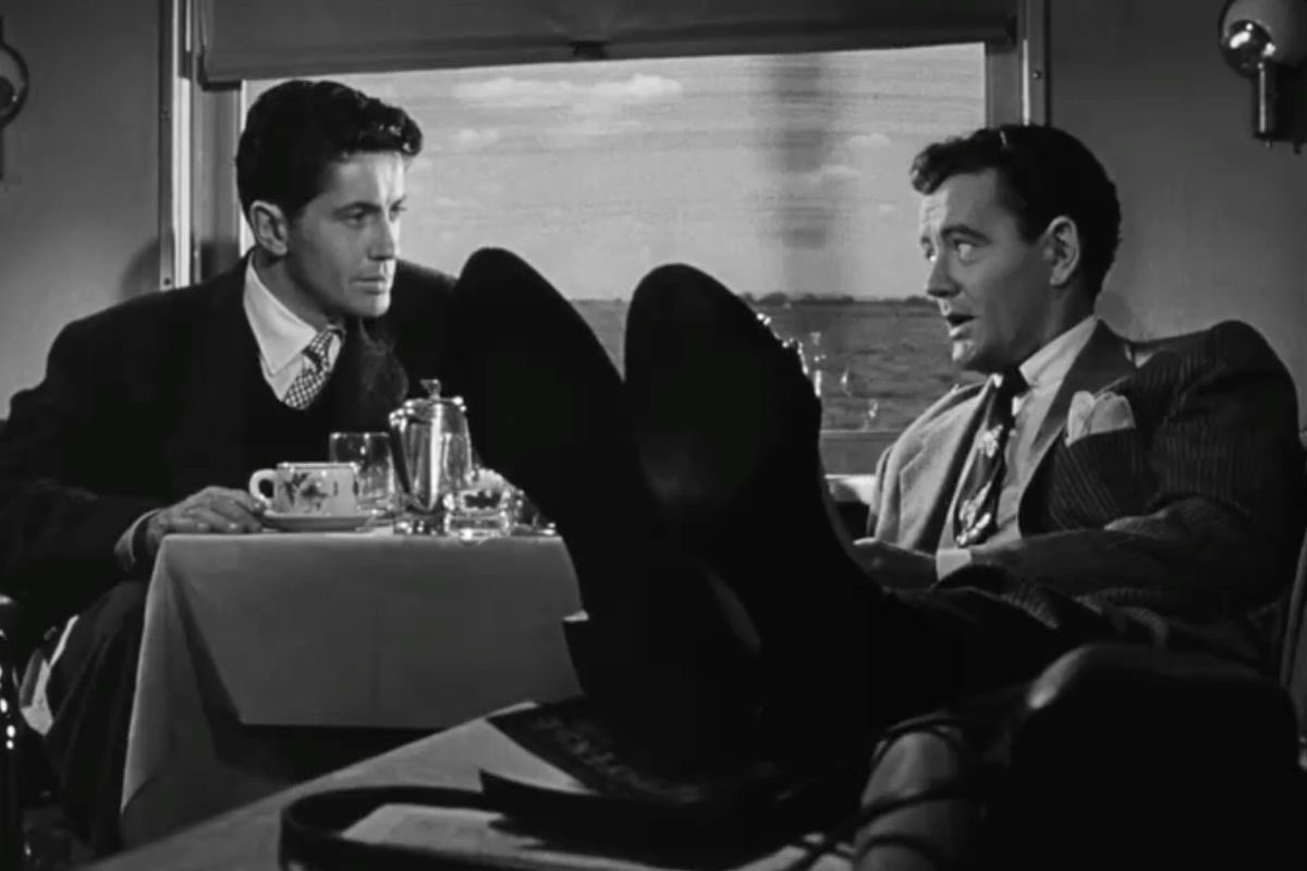 strangers on a train (1951) — hitchcock sure loved a homoerotic thriller