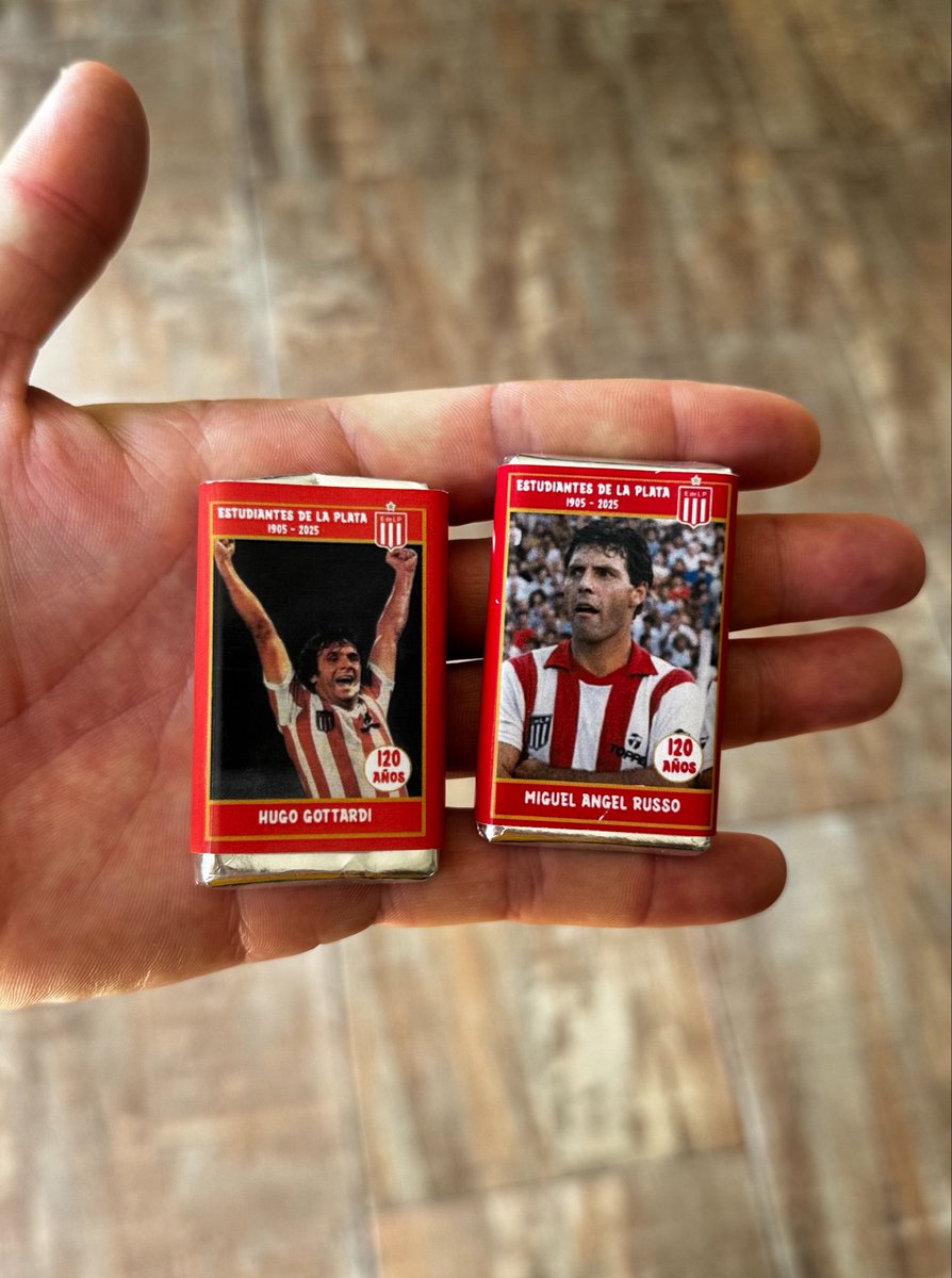 diegotta's tweet photo. Chocolates 🍫 más que comerlos son para guardarlos en la eternidad 🫶🇦🇹 #gottardi #russo https://t.co/X5vLxOtg44